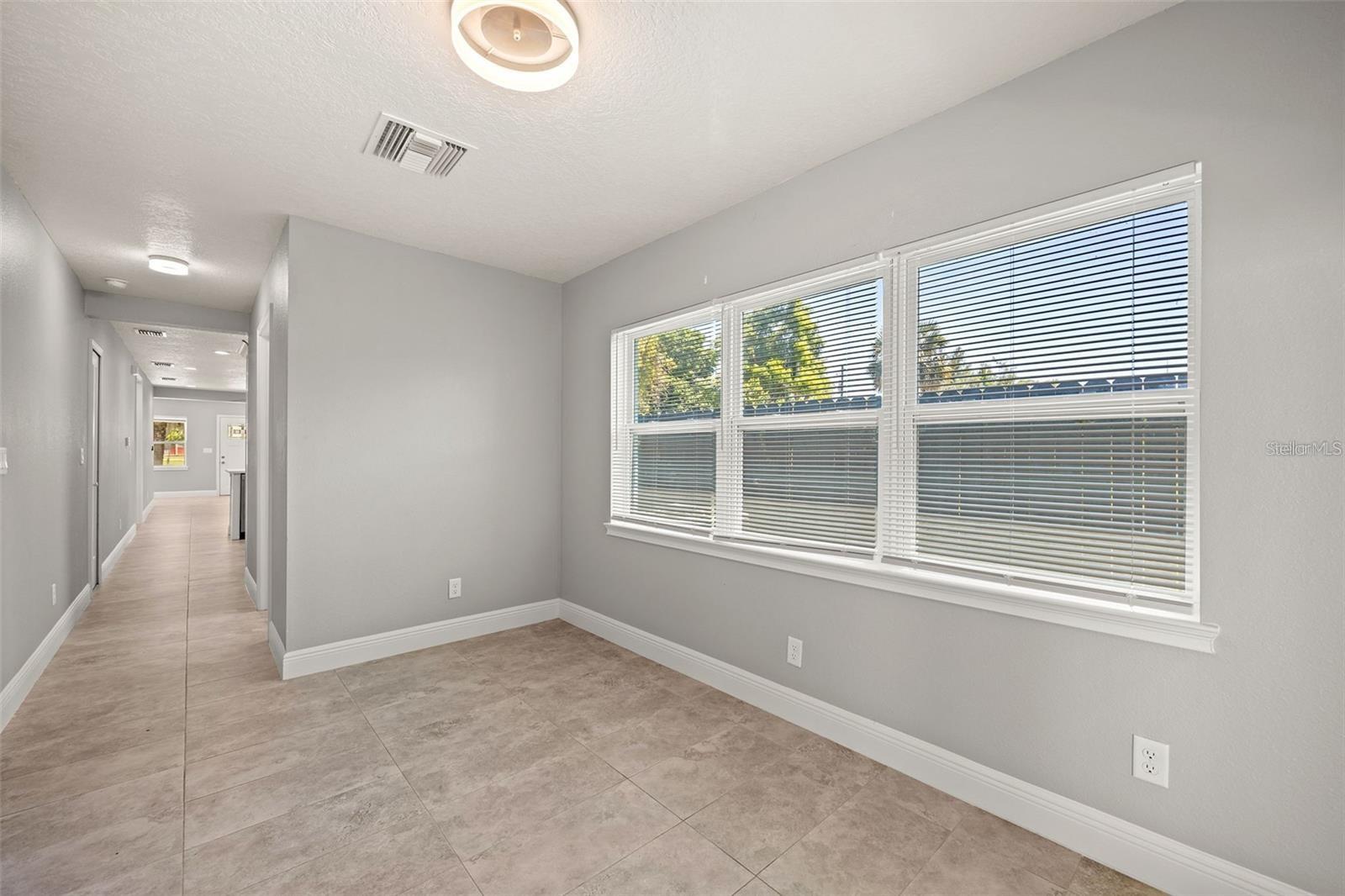 MOUNT DORA - Residential Lease