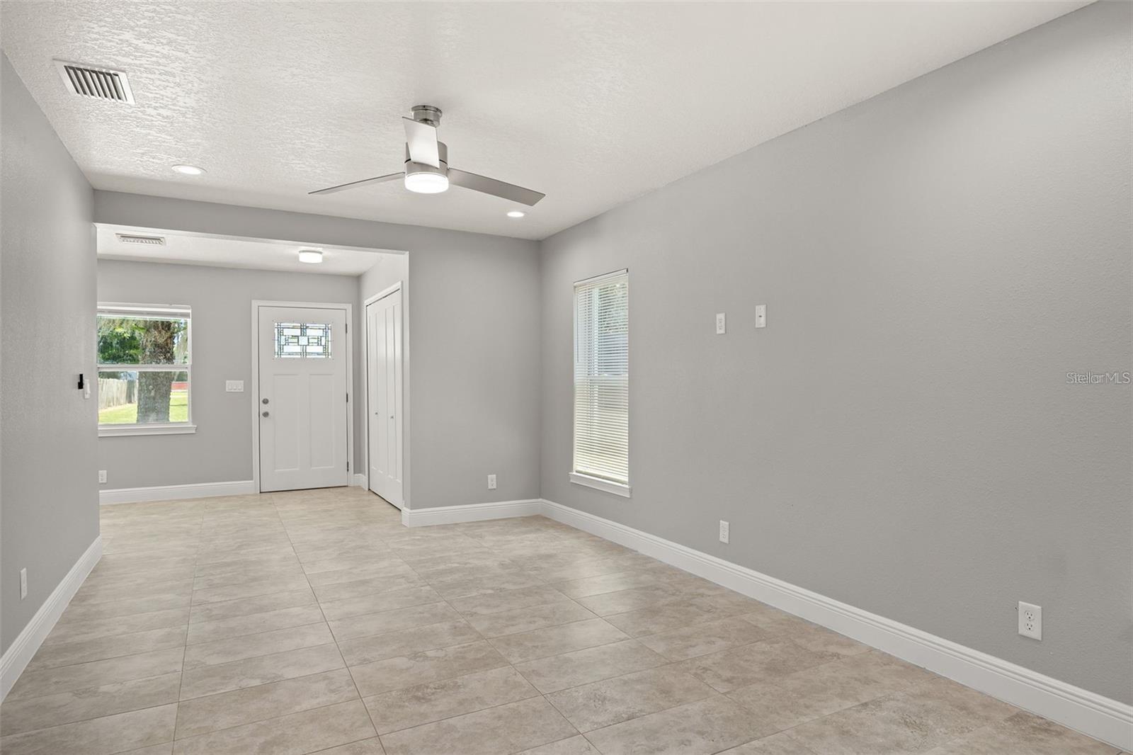 MOUNT DORA - Residential Lease