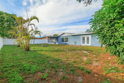 A home in SEMINOLE