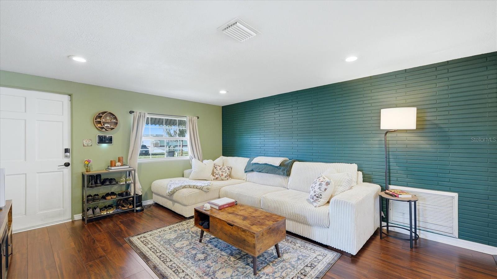 MAGNOLIA PARK - Residential