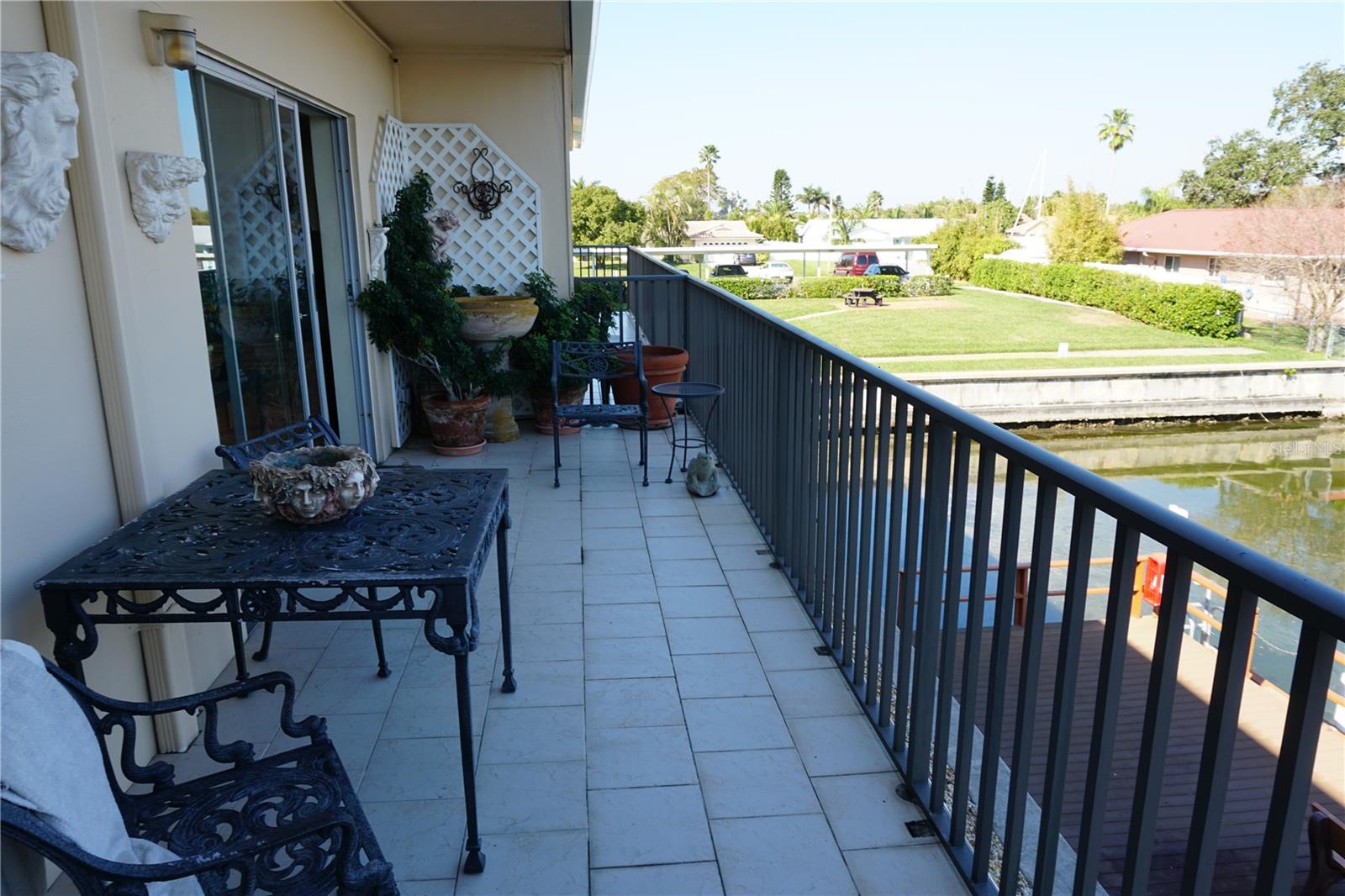 VISTA DEL MAR CONDO - Residential