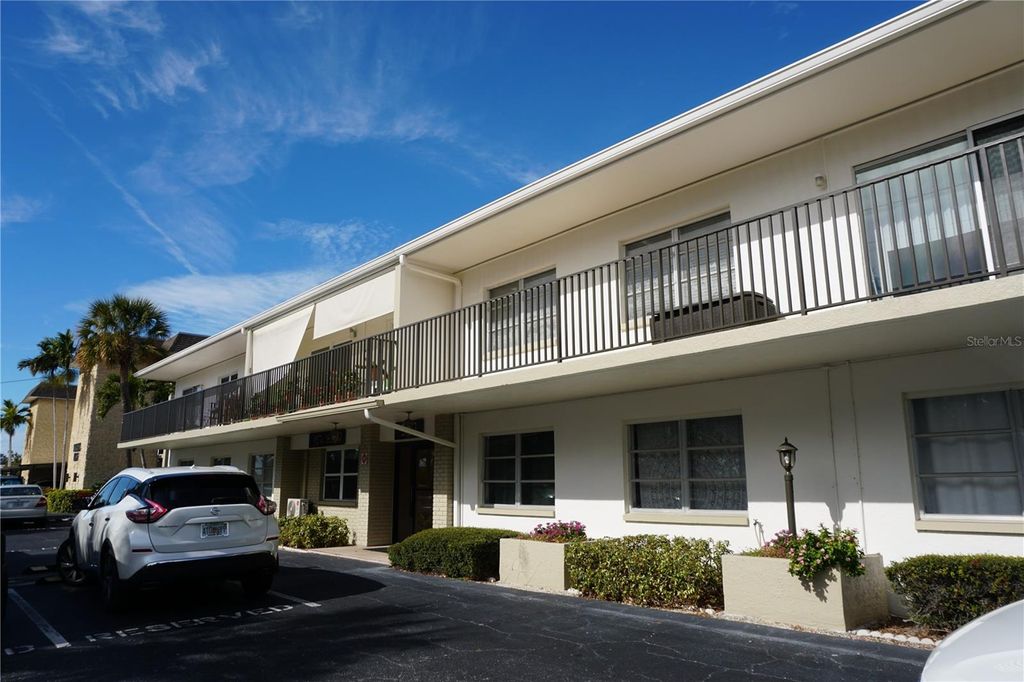 Photo of 3753 46th Avenue S #7, St Petersburg, FL 33711 (MLS # TB8435586)