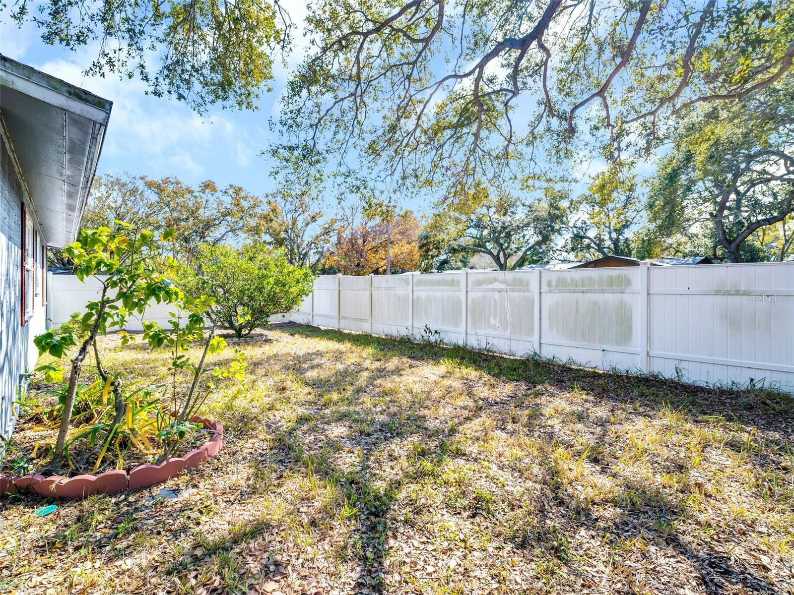 CHARTER OAKS - Residential