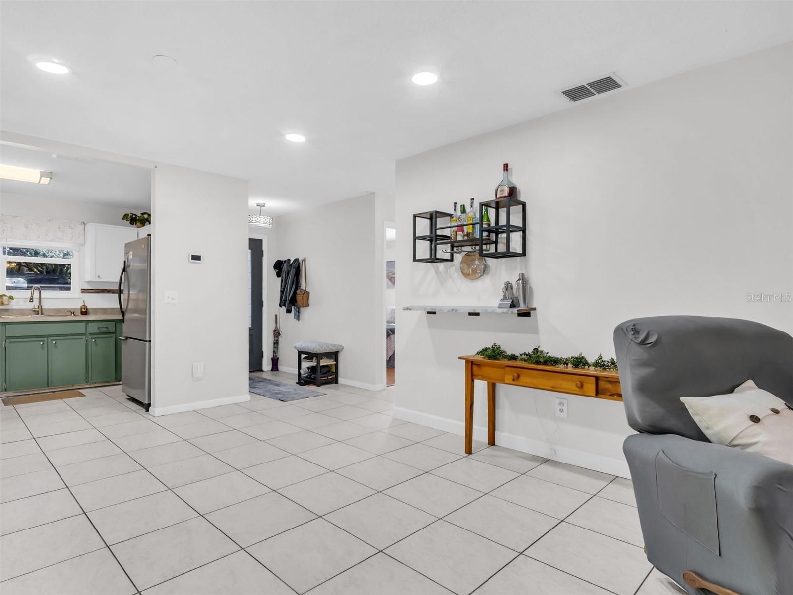 CHARTER OAKS - Residential