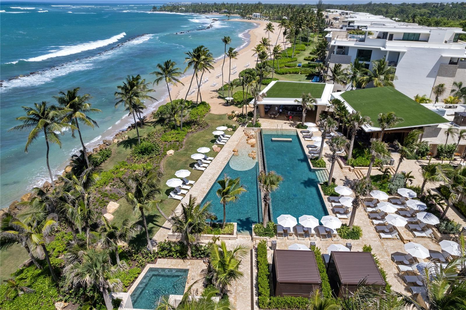 BEACHFRONT RESIDENCES AT DORADO BEACH RESORT VI - Residential
