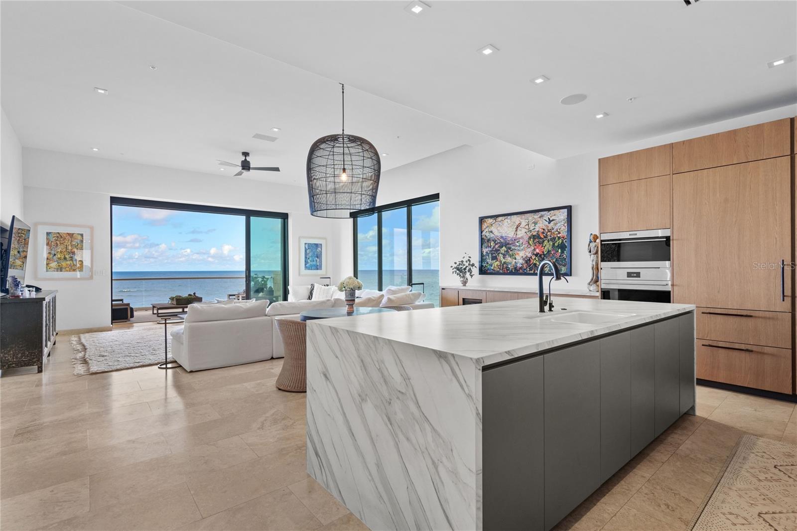 200 BEACHFRONT RESIDENCES 4141