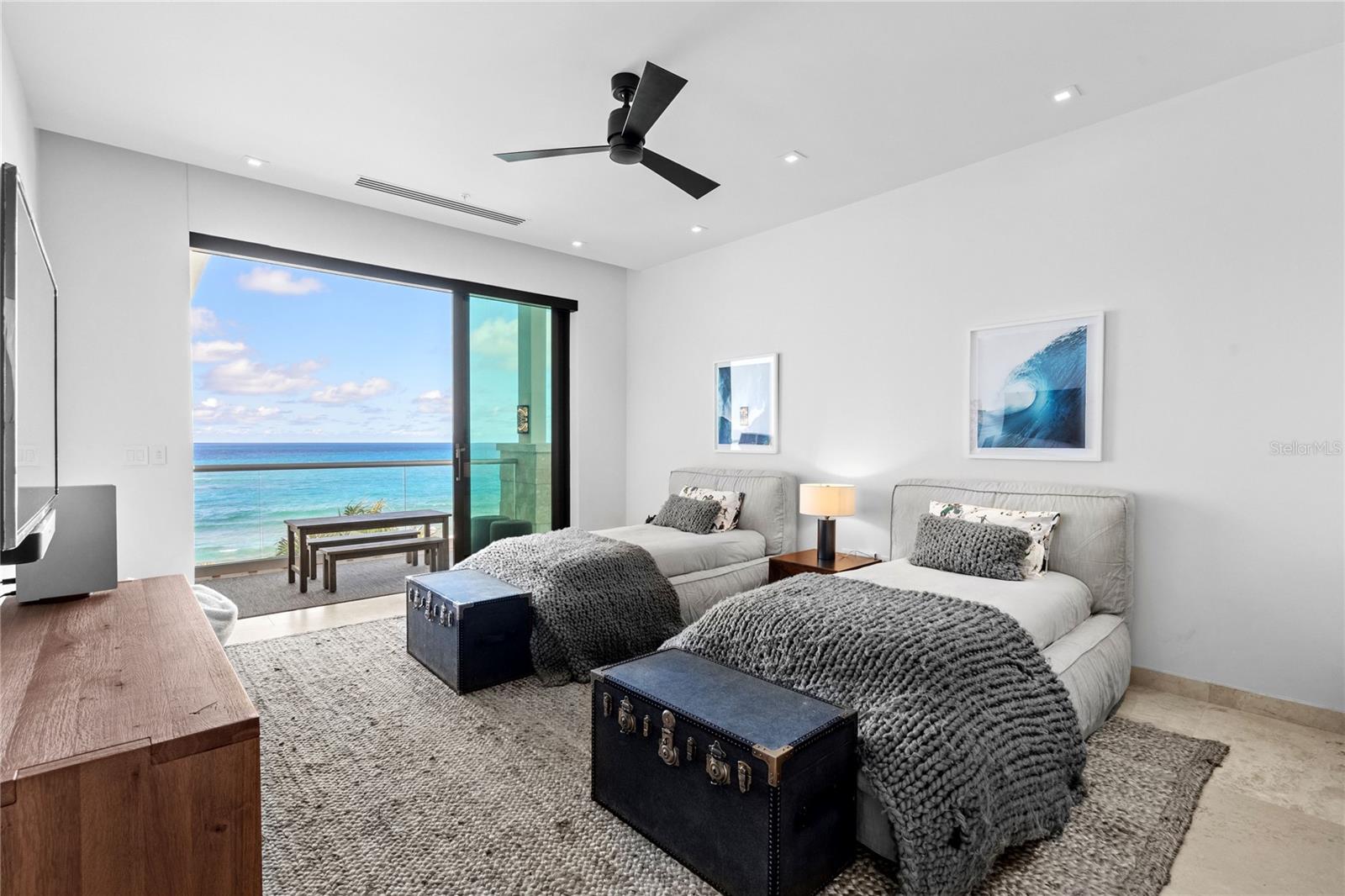 BEACHFRONT RESIDENCES AT DORADO BEACH RESORT VI - Residential