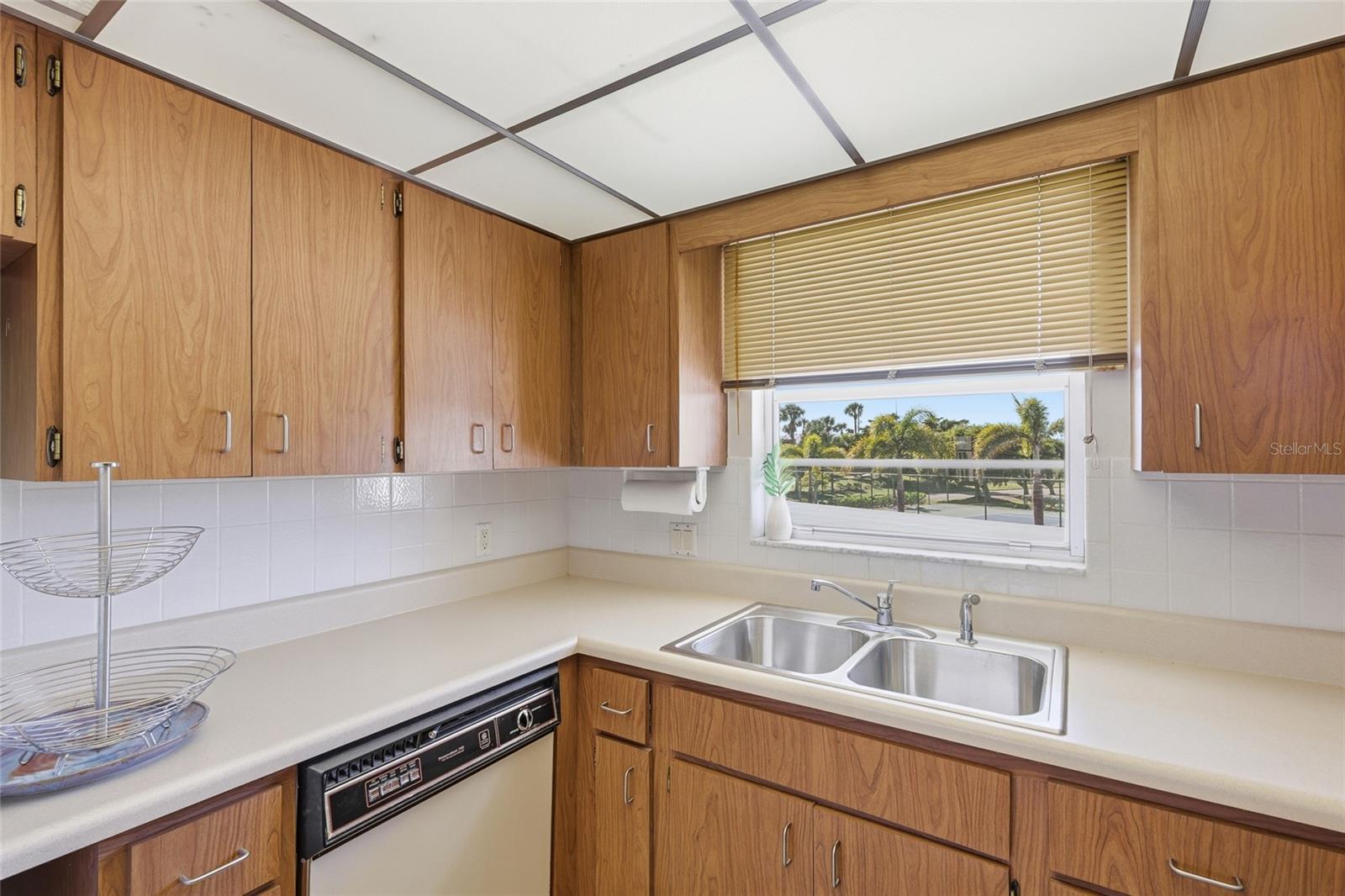 SHELL POINT UNIT II - Residential