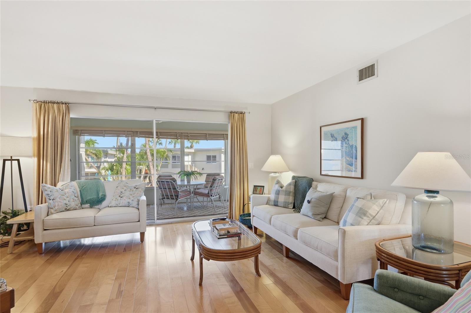 SHELL POINT UNIT II - Residential