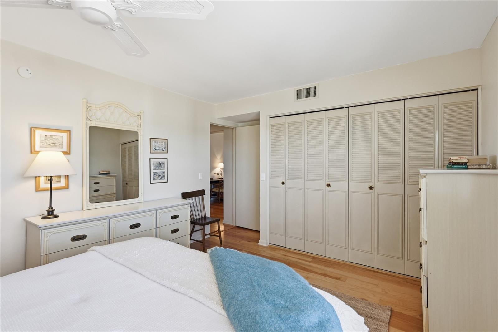 SHELL POINT UNIT II - Residential