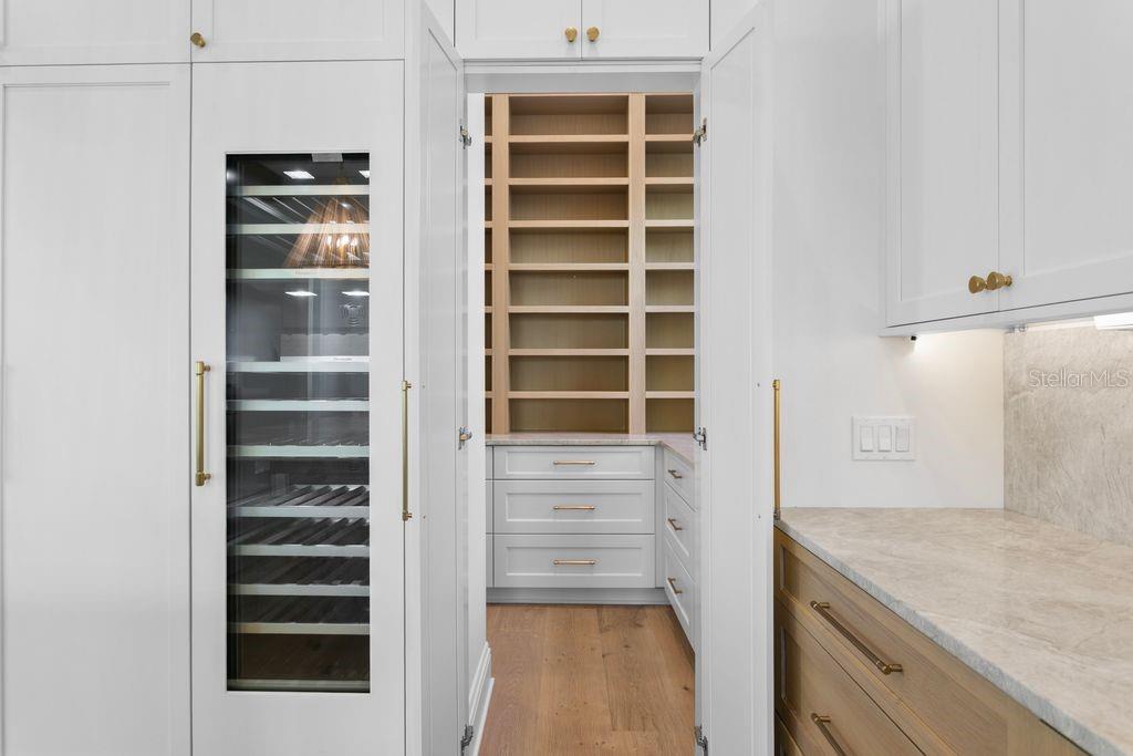 SUNSET PARK - Residential