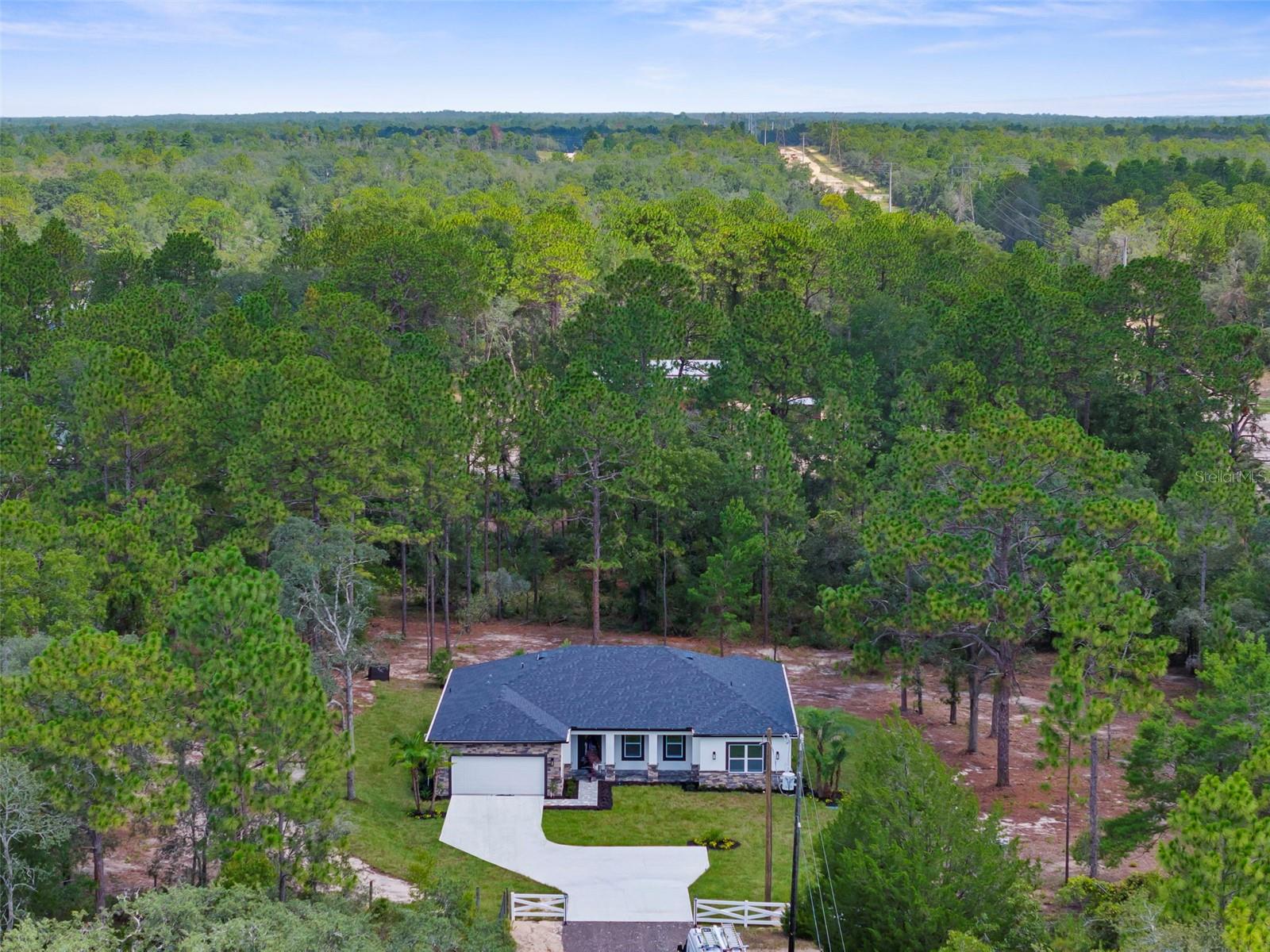 ROYAL HIGHLANDS - Residential