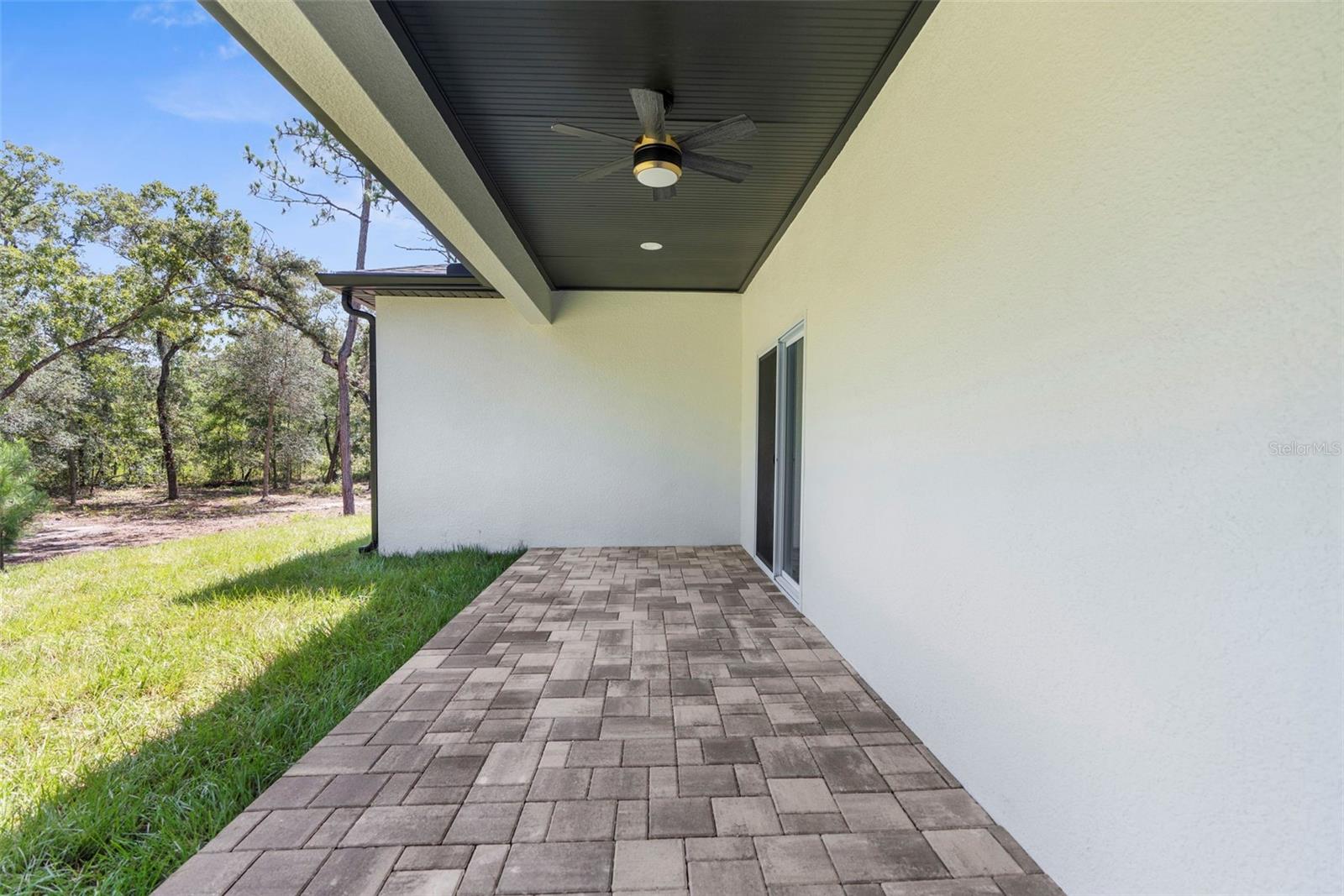 ROYAL HIGHLANDS - Residential