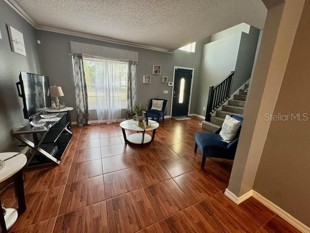 609 LINNET COURT