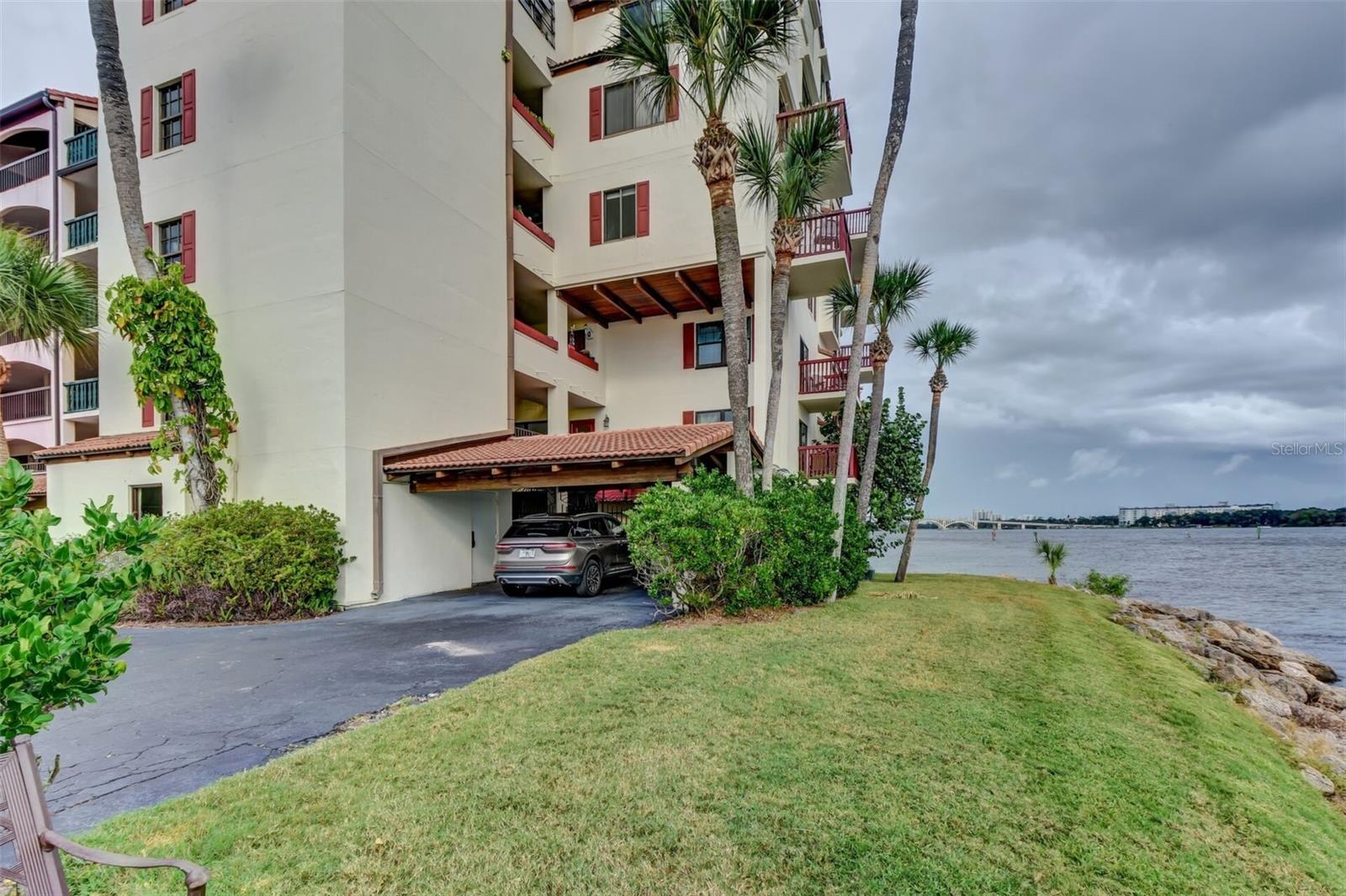 MARINA POINT PH 01 CONDO - Residential