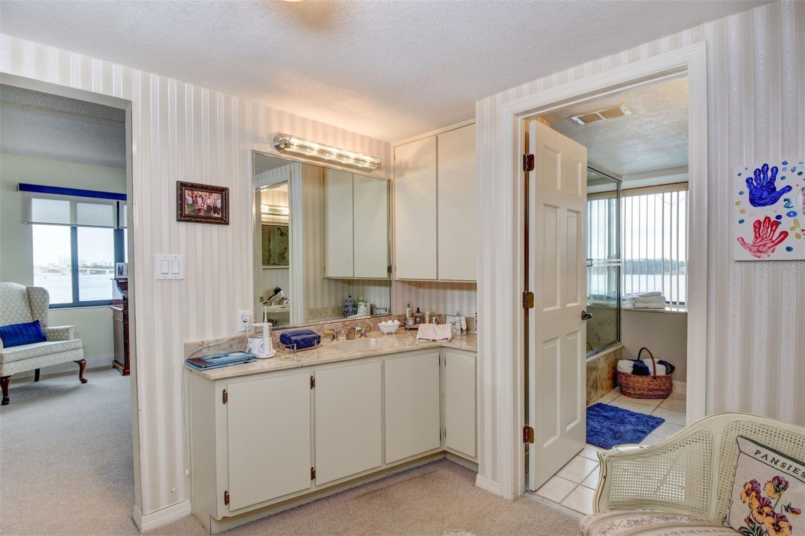 MARINA POINT PH 01 CONDO - Residential