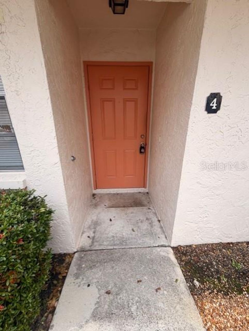 Photo of 4611 SE 5th Place #4, Cape Coral, FL 33904 (MLS # O6385925)