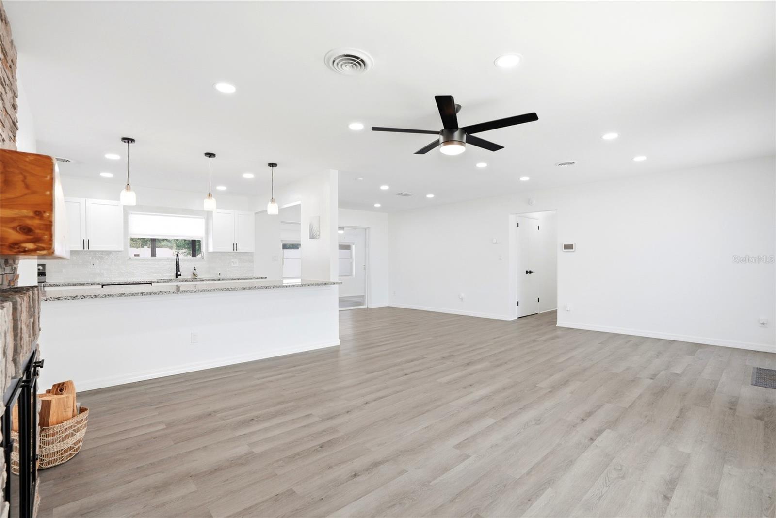 CHESTERFIELD HEIGHTS - Residential