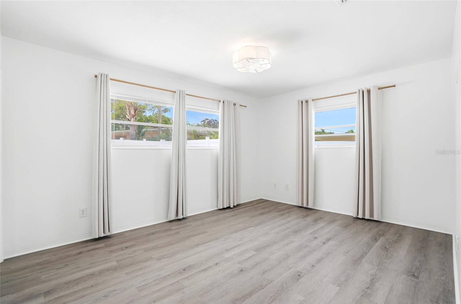 CHESTERFIELD HEIGHTS - Residential