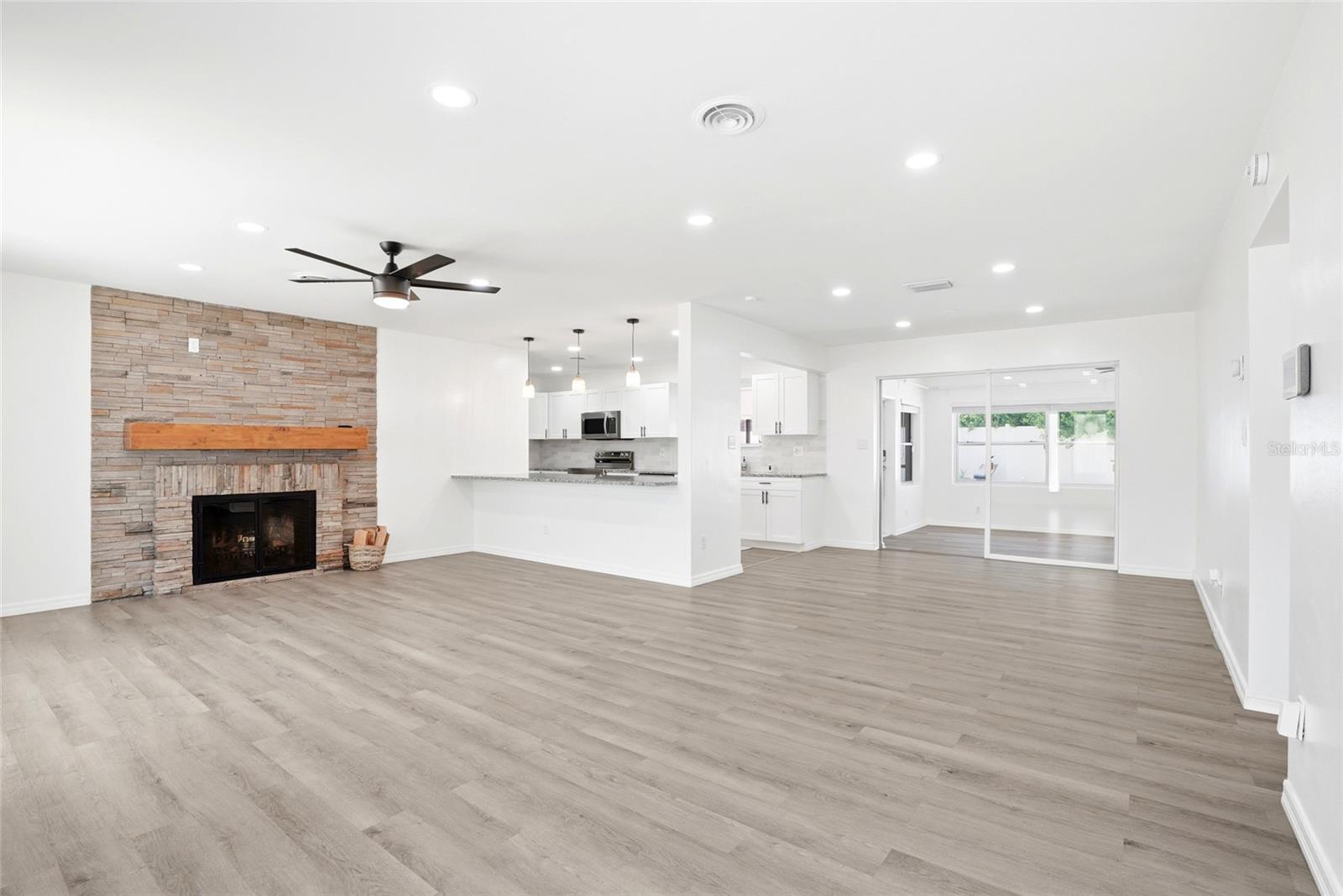 CHESTERFIELD HEIGHTS - Residential