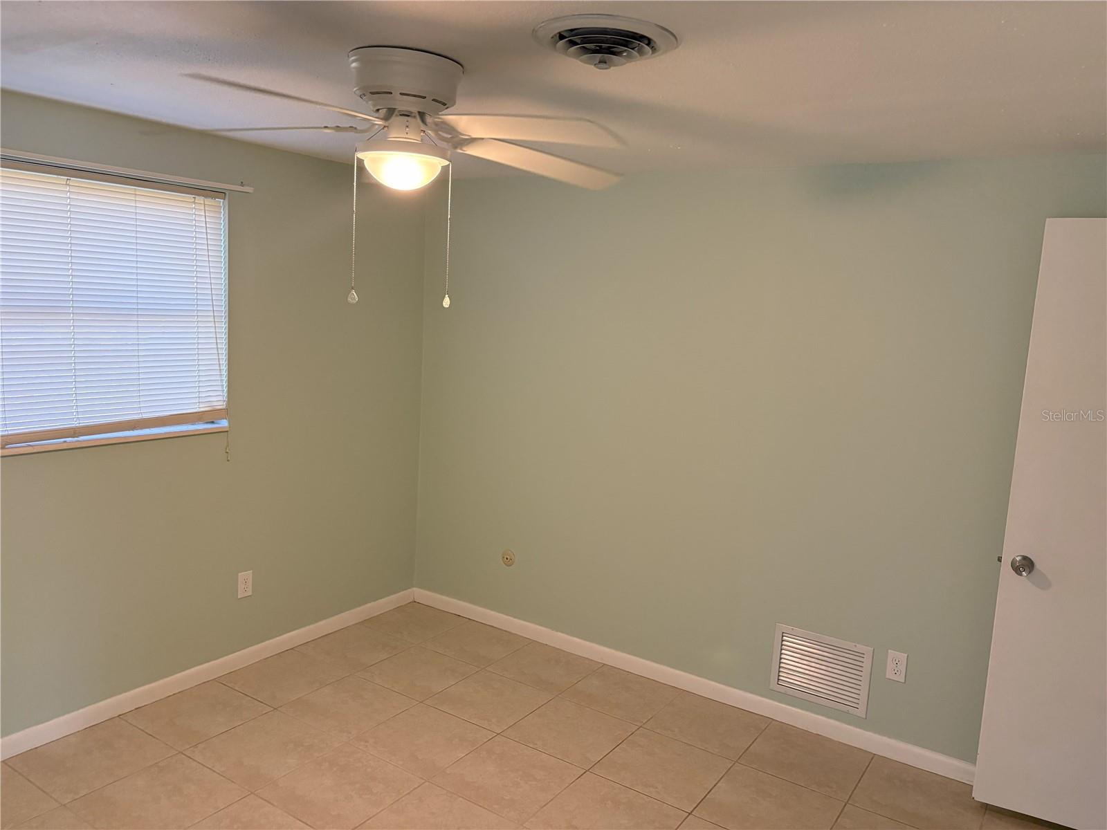 BAY VIEW MANOR - Residential