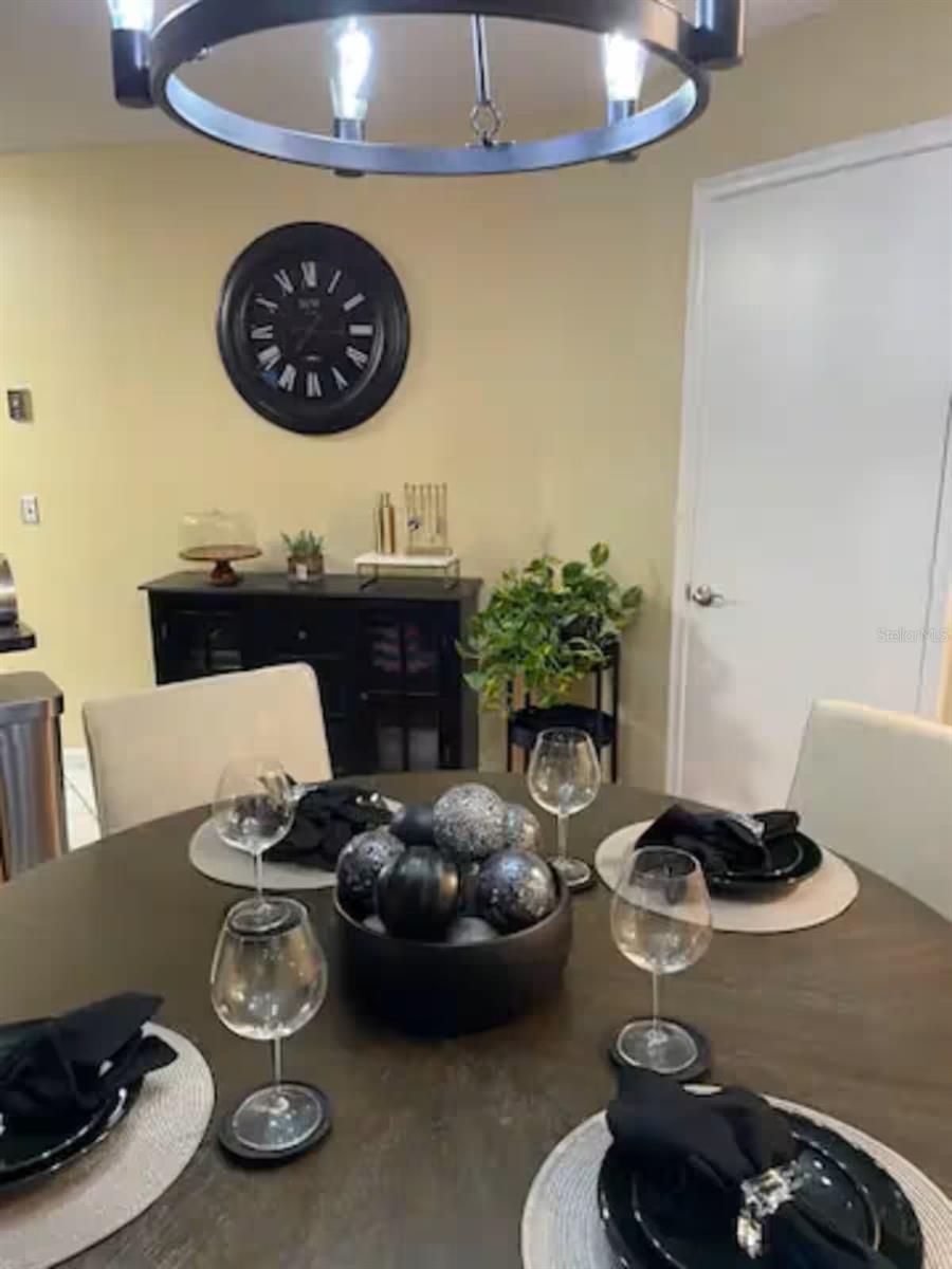 SOUTHPOINTE CONDO - Residential