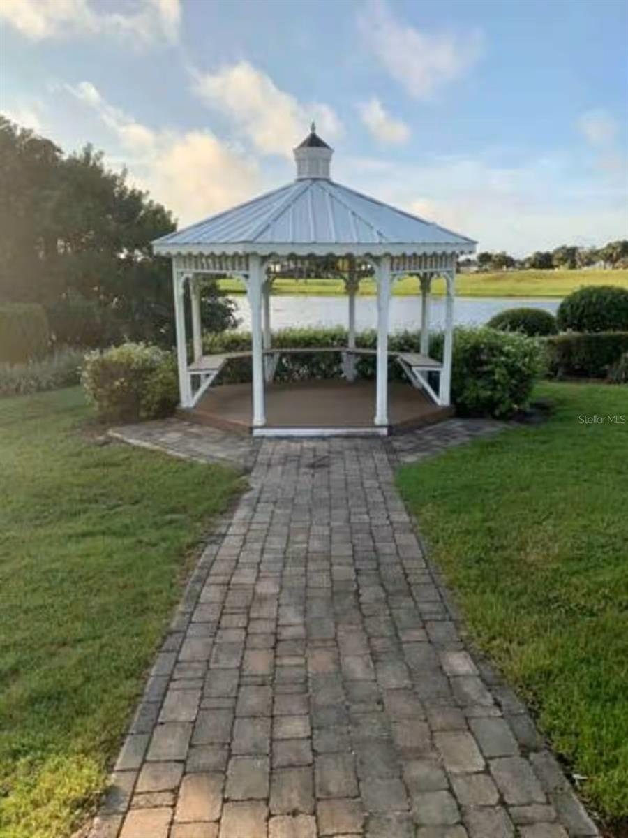 SOUTHPOINTE CONDO - Residential