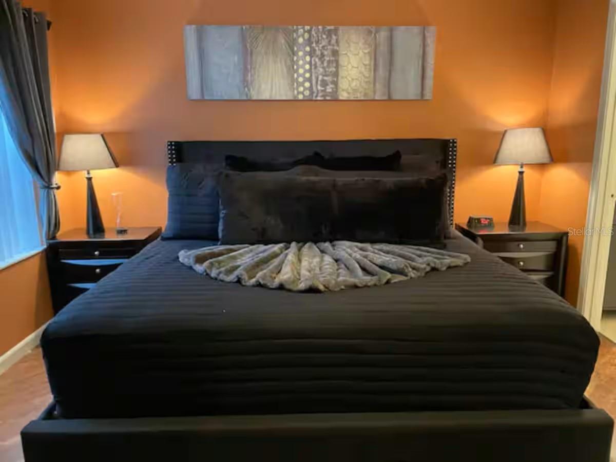 SOUTHPOINTE CONDO - Residential