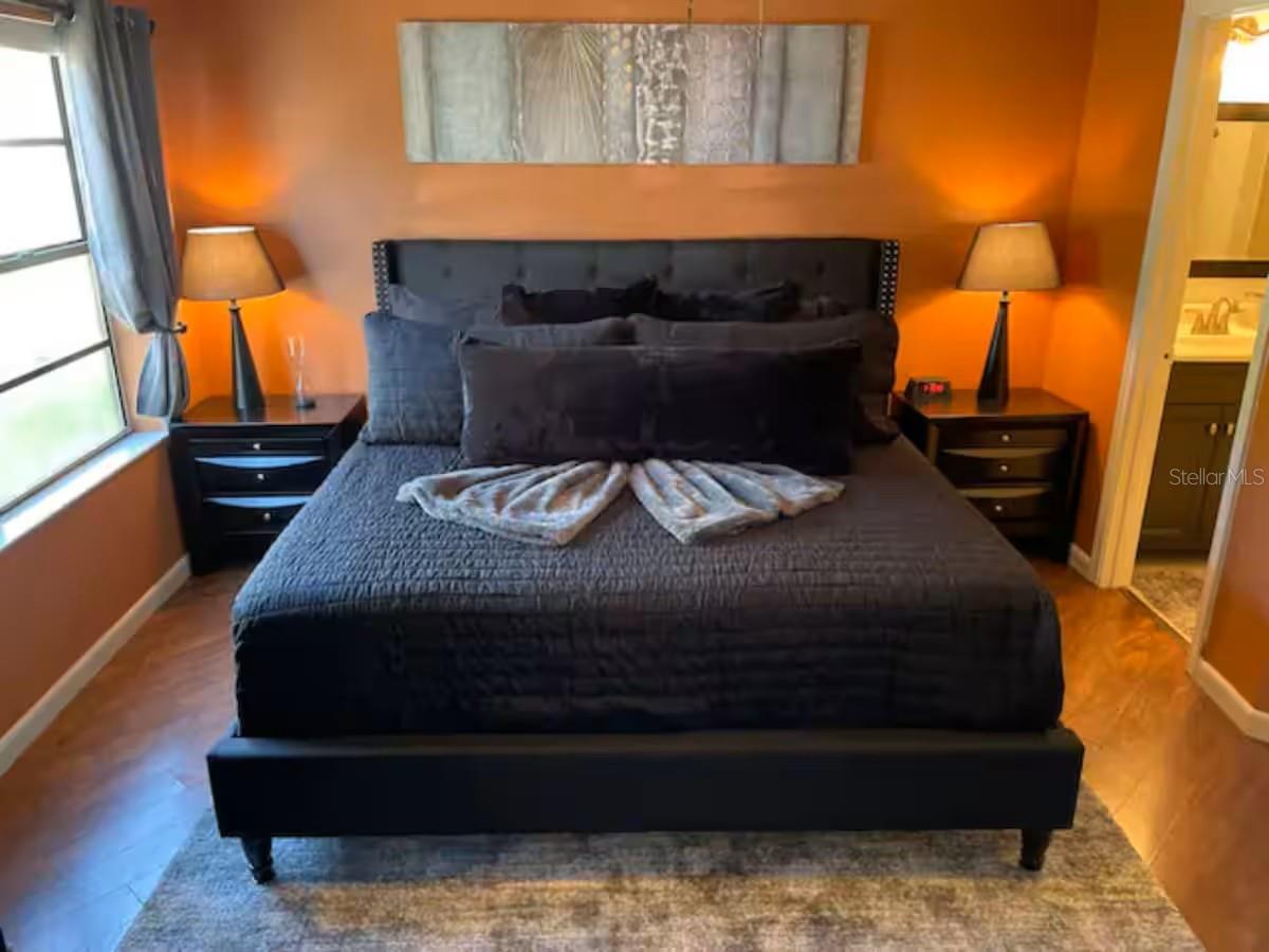 SOUTHPOINTE CONDO - Residential