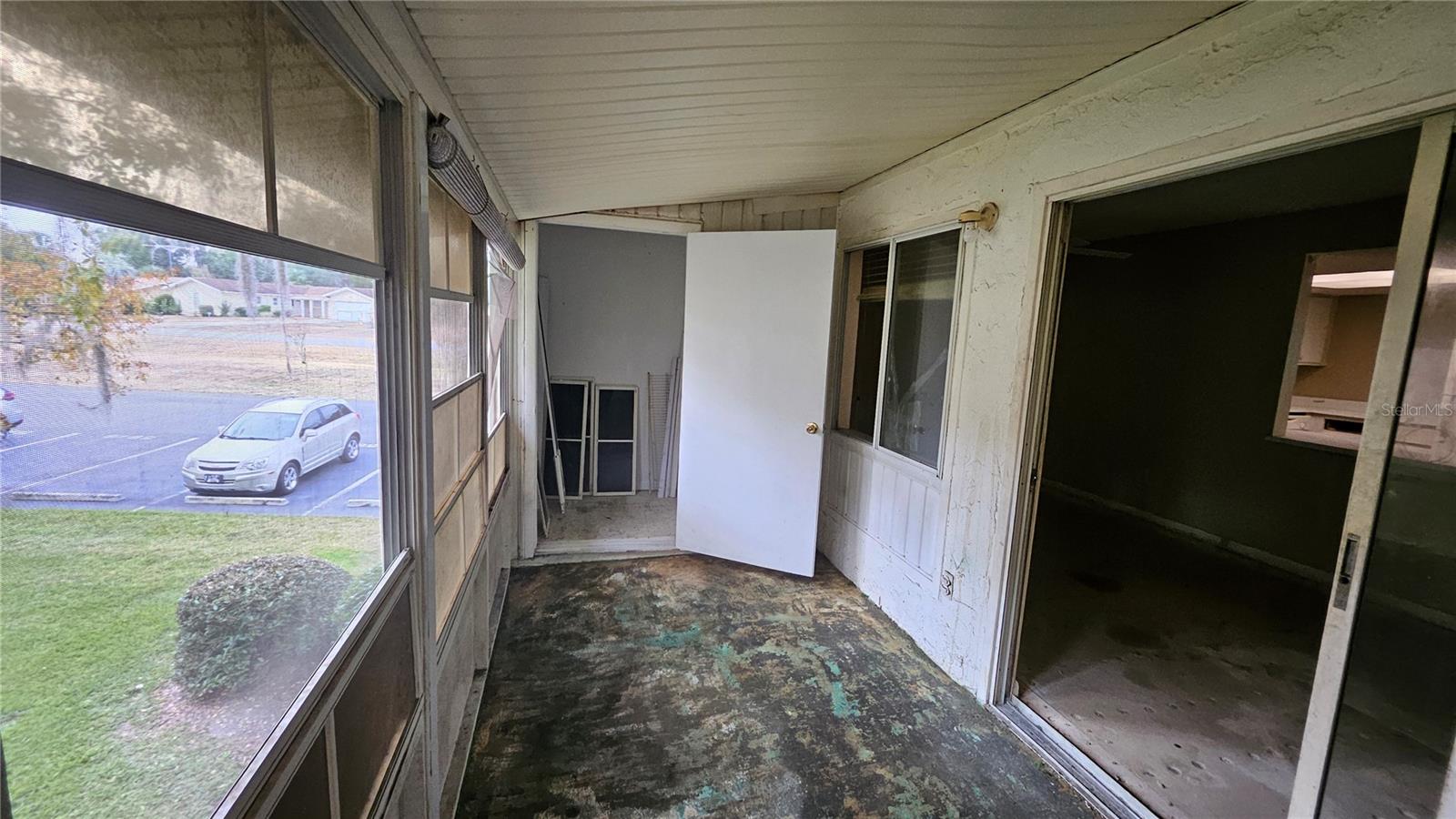 FAIRWAYS/SILVER SPGS SHRS CONDO - Residential