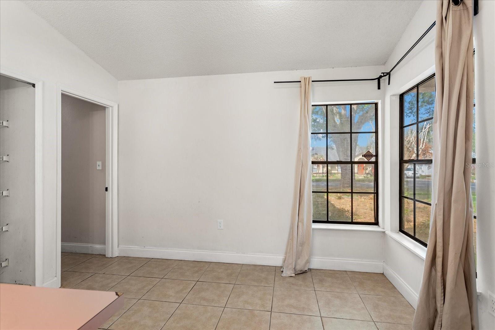 SAWMILL PH 01 - Residential