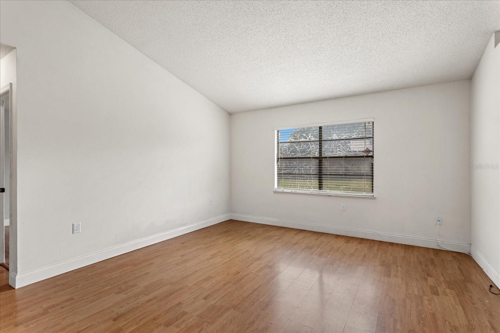 SAWMILL PH 01 - Residential