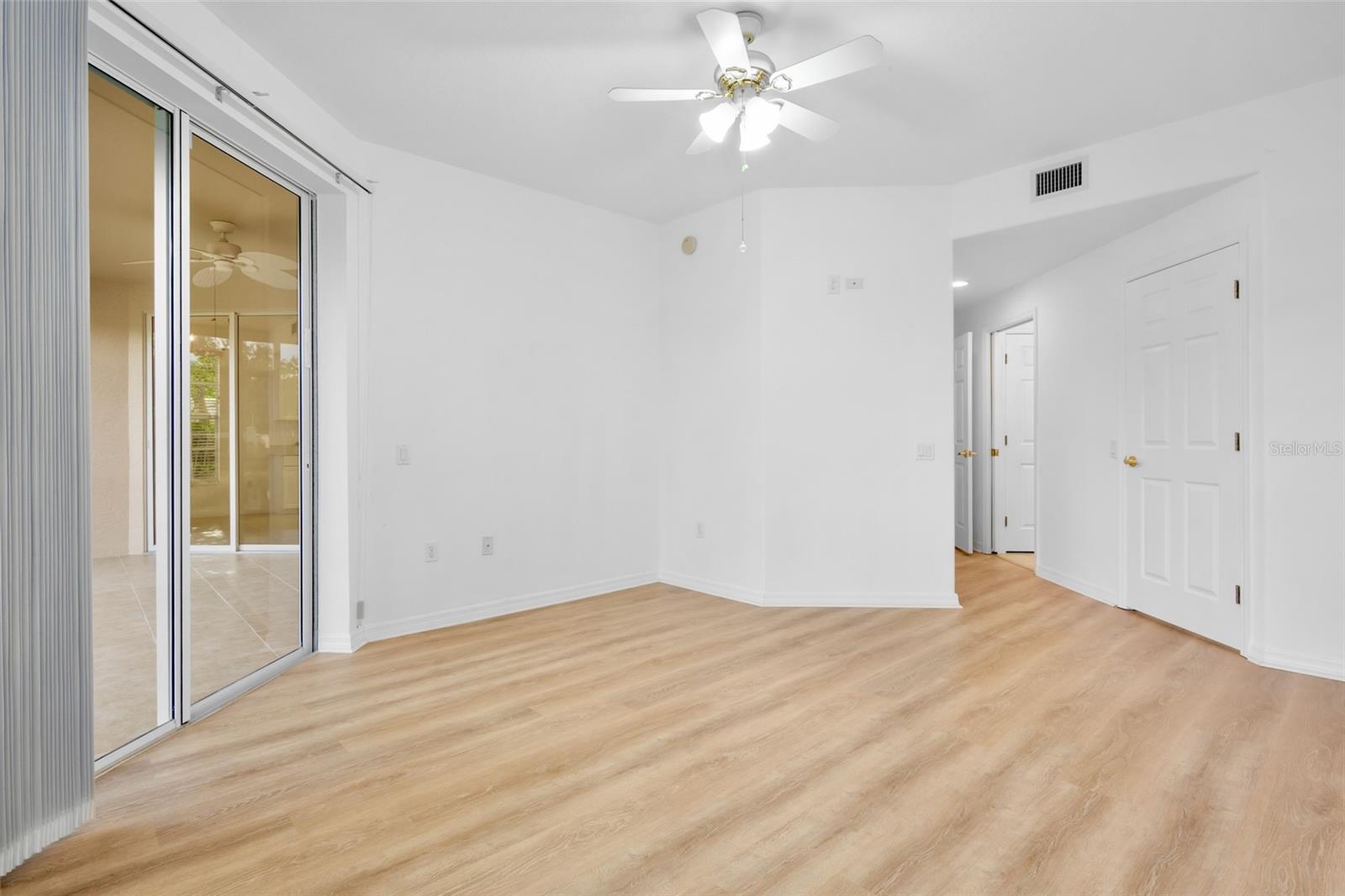 ARIELLE ON PALMER RANCH - Residential