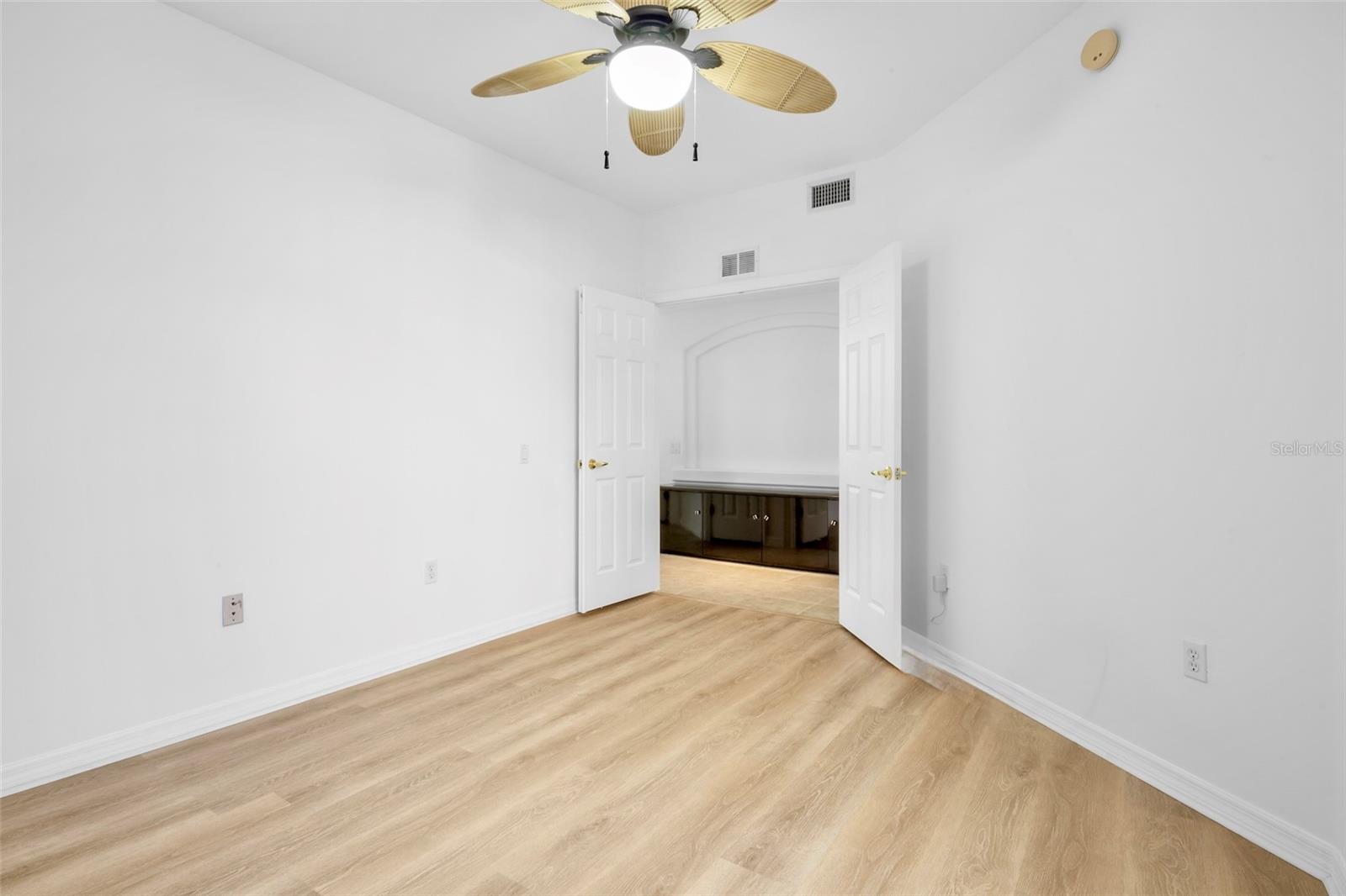 ARIELLE ON PALMER RANCH - Residential