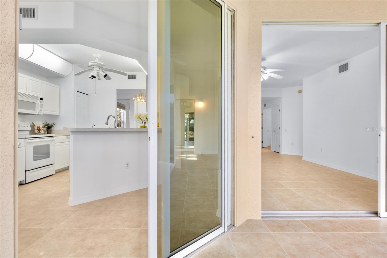 ARIELLE ON PALMER RANCH - Residential