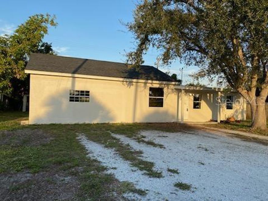 Affordable renovated home in an extremely convenient location of Port Charlotte. New roof in 2022, new electrical panel in 2023, newer AC.    Located close to great shopping, restaurants from casual to gourmet, fishing spots, world class Golf Courses, marinas & boat launches, quaint Fisherman's Village, historic Punta Gorda and of course the beautiful Gulf Beaches!