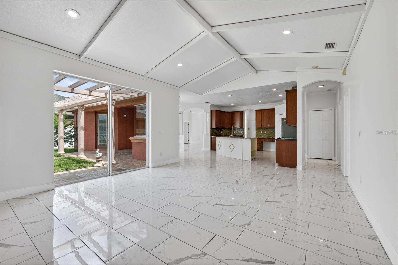 LIVE OAK PRESERVE PH 1B VILLAGE - Residential