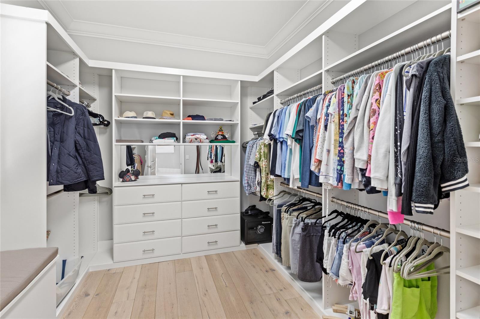 GOLDEN OAK PH 2B & 2C - Residential