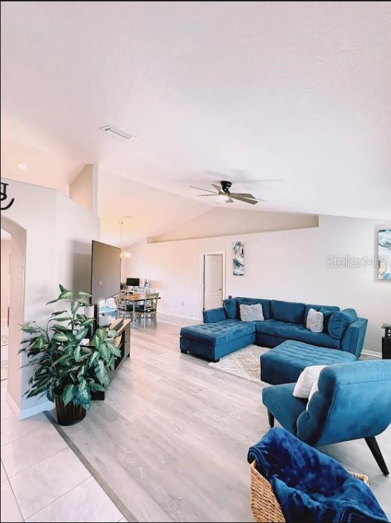 ROYAL HIGHLANDS - Residential