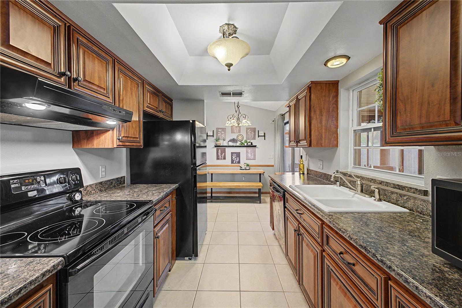 SPRING HILL - Residential