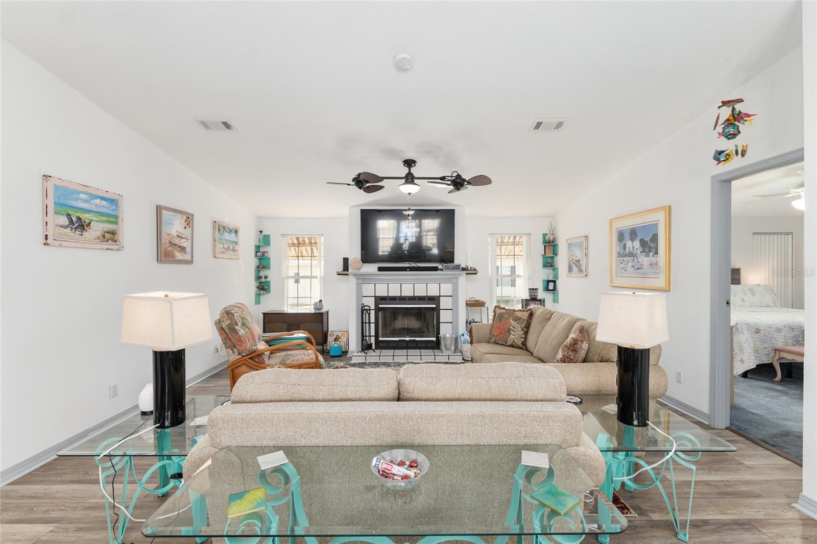 FALLS/OCALA 01 - Residential