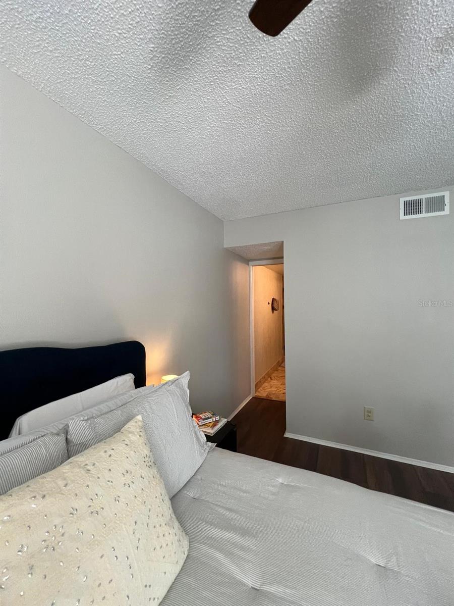 EAST LAKE WOODLANDS CYPRESS ESTATES - Residential Lease