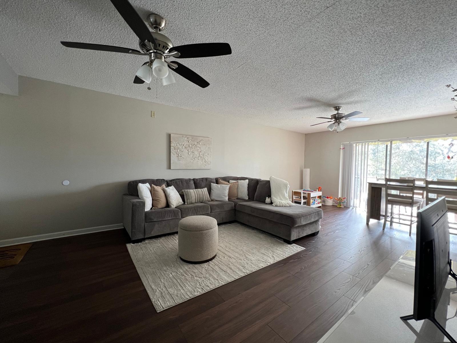 EAST LAKE WOODLANDS CYPRESS ESTATES - Residential Lease