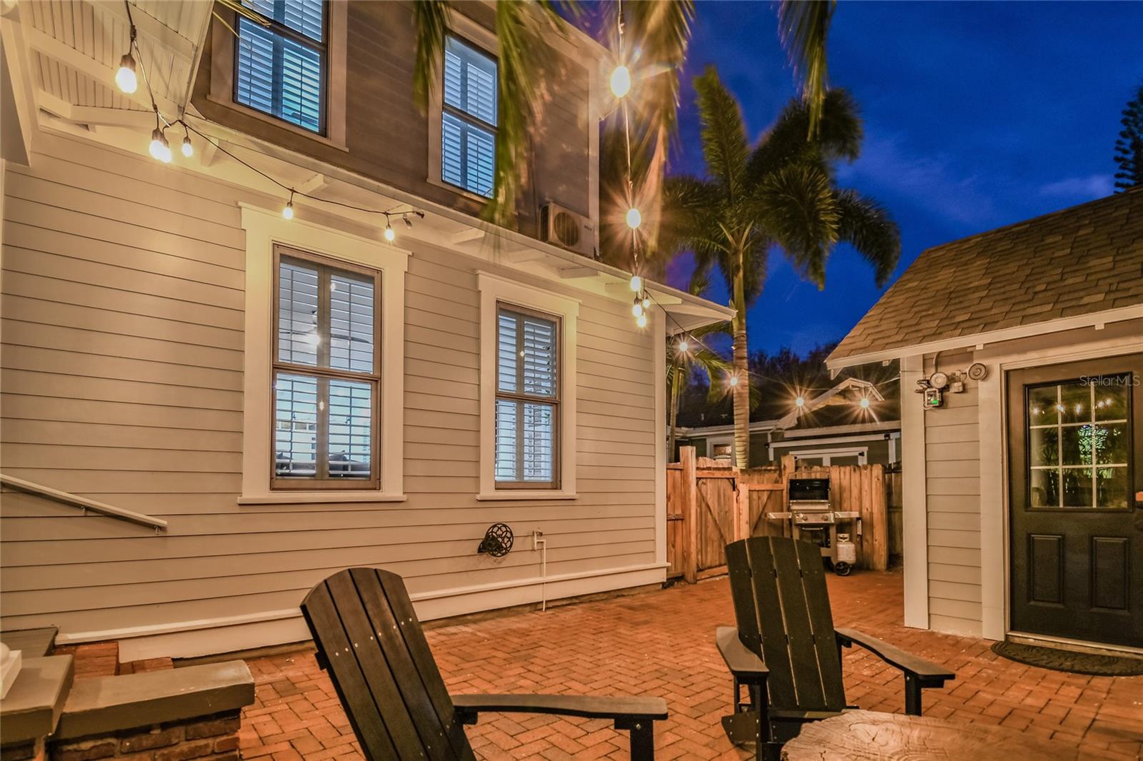 LINGERLONG - Residential