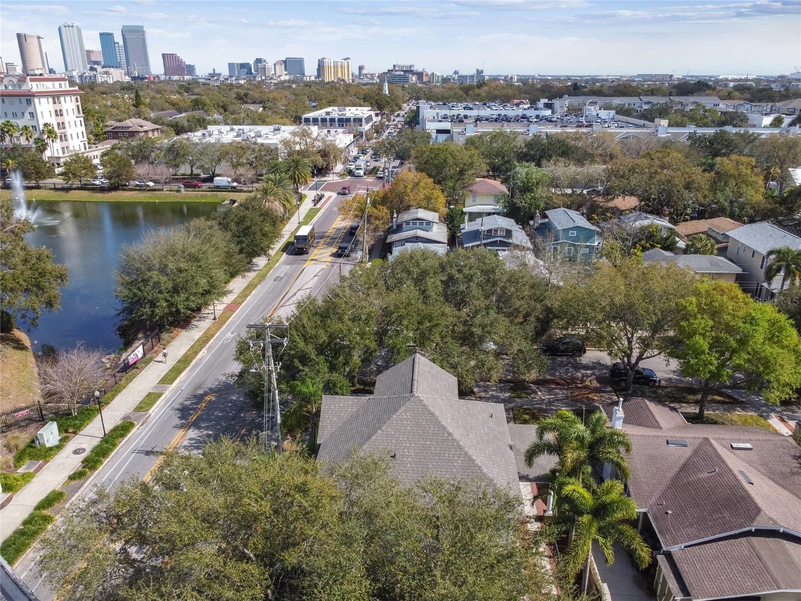 701 S PACKWOOD AVENUE