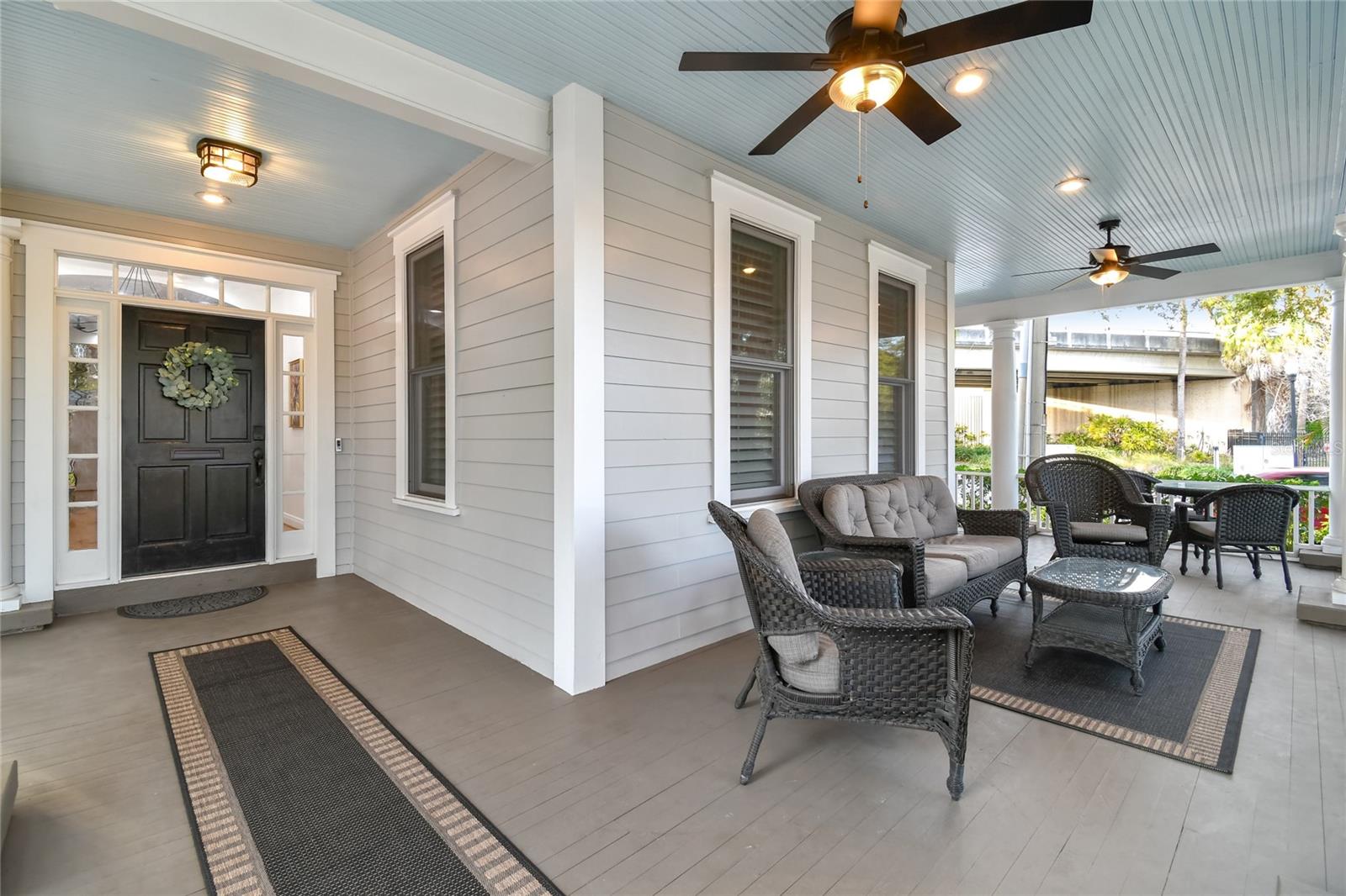 701 S PACKWOOD AVENUE