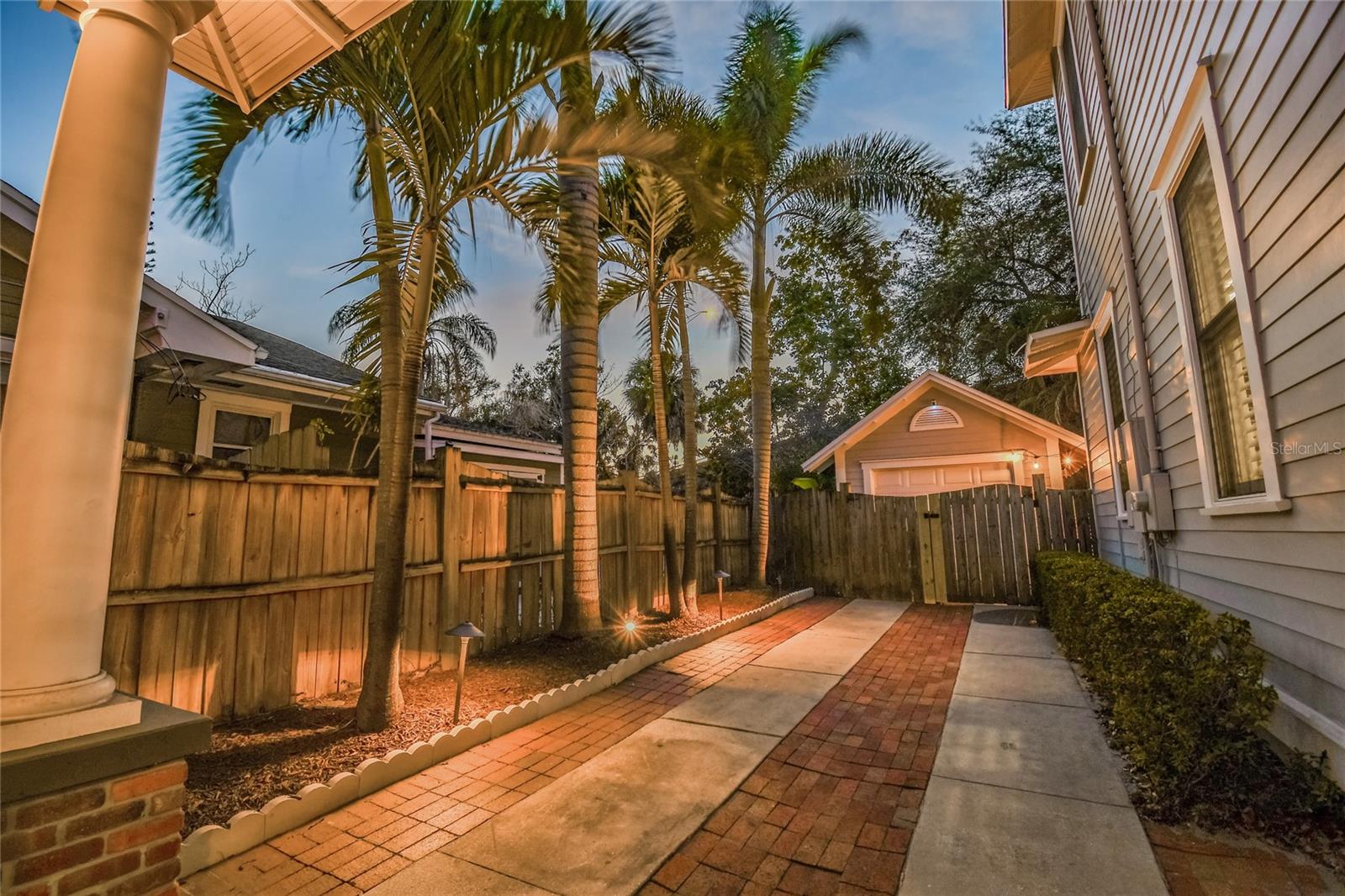 LINGERLONG - Residential