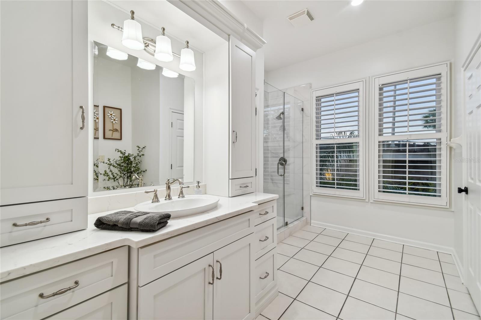 LINGERLONG - Residential