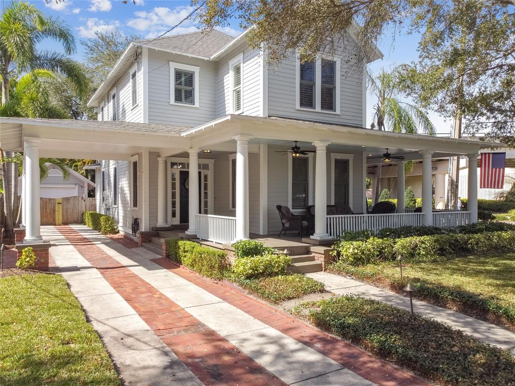 Photo of 701 S Packwood Avenue, Tampa, FL 33606 (MLS # TB8462056)