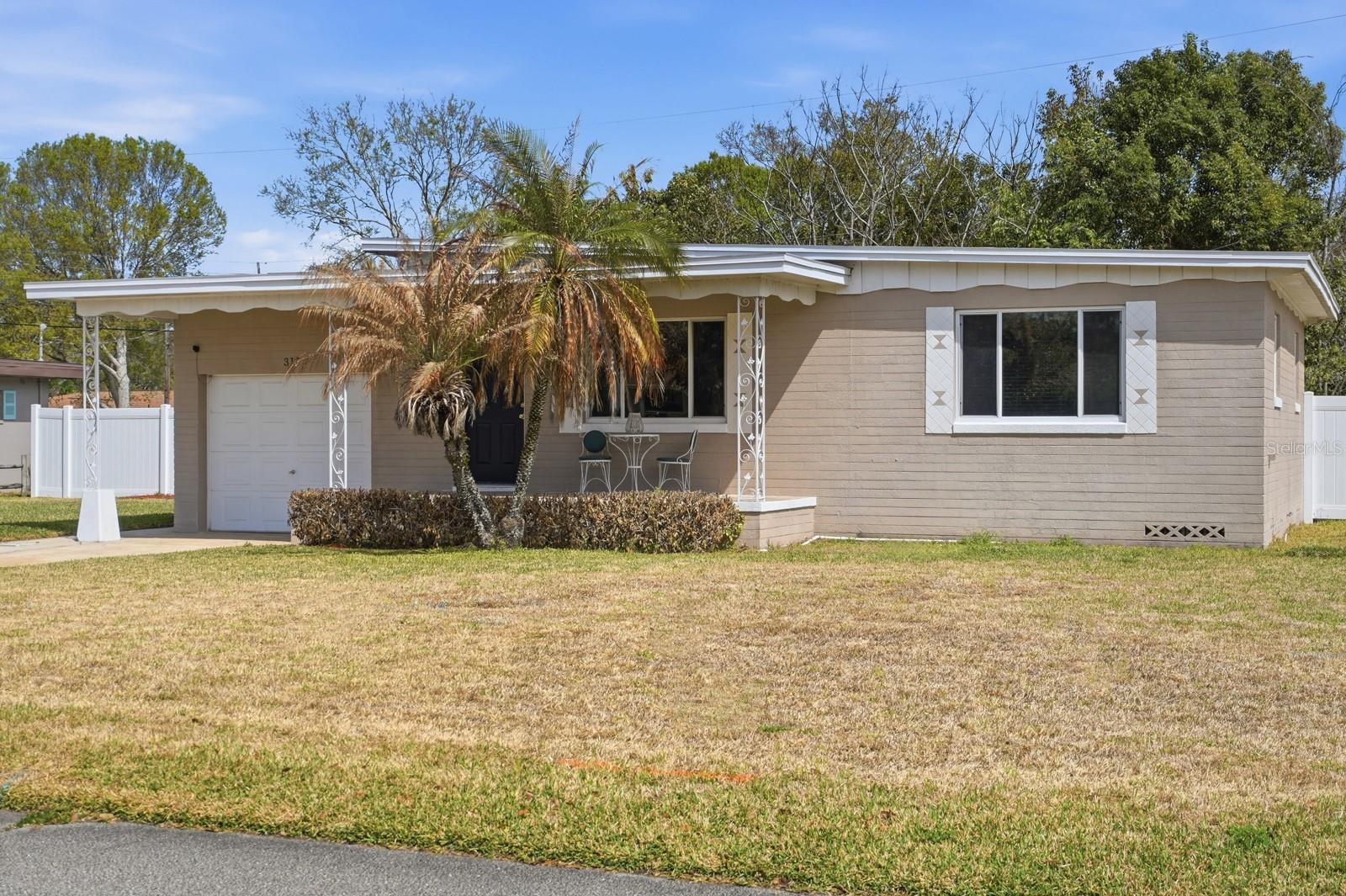 HANNA LT 14 BLK 20 M & C HOLLY HILL - Residential